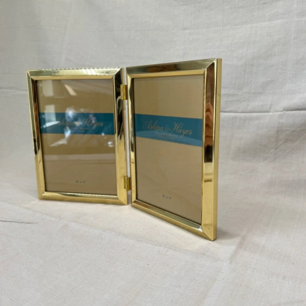 Vintage Brass Double Hinged Picture Frame 5x7 Folding Photo Gold Desk Decor